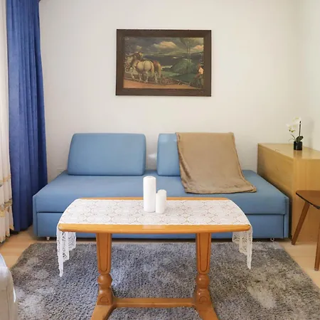 Lägenhet Imperial-4 By Interhome